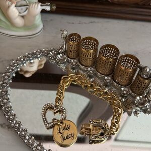 Juicy Couture Gold Bracelet with Heart Charm